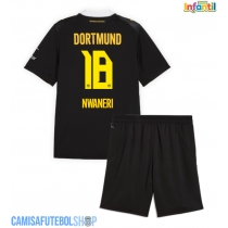 Camisa de time de futebol Borussia Dortmund Ethan Nwaneri #18 Replicas 2º Equipamento Infantil 2026-27 Manga Curta (+ Calças curtas)